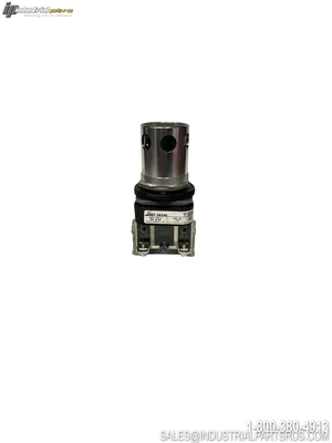 USED ALLEN-BRADLEY 800T-QA24G