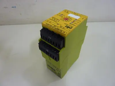 NEW PILZ PNOZXV2P3/24VDC2N/O2N/OT