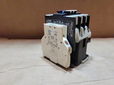 Used TELEMECANIQUE LC1D3210 Switchgears British Columbia CA | Lenmark #835669