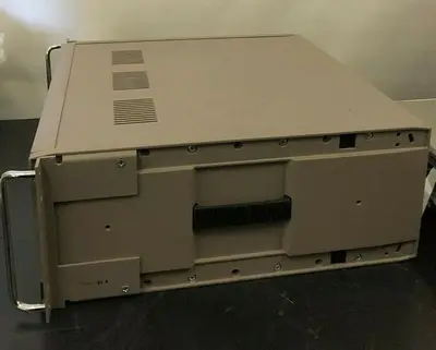 KEITHLEY 7002 SWITCH SYSTEM WITH 10 KEITHLEY 7012-2 4X10 MATRIX CARDS
