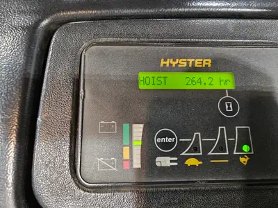 Used HYSTER 40XMR Reach Trucks British Columbia CA | Lenmark #1488877