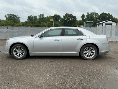USED 2012 CHRYSLER 300