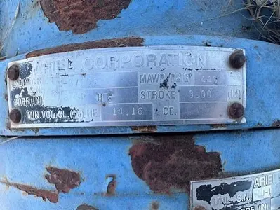 Ariel 8” x 4.375” Tandem SP Cylinder SN C-37005 C-37006