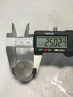 USED VICKERS 25-D10-30