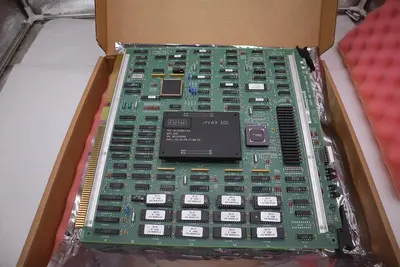 HONEYWELL 51401088-100 / 51401088100 (NEW IN BOX) COMMUNICATION INTERFACE #G616