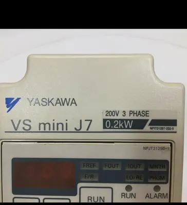 Used YASKAWA CIMR-J7AA20P2 Servo Drives | Ideal Machinery #664397