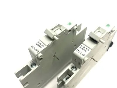 USED EATON MOELLER AUXILIARY CONTACT AC15 250VAC
