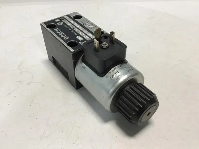 Used BOSCH 081WV06P1V1012WS024/00D51 Valves/Fittings Michigan US | Ideal Machinery #691914