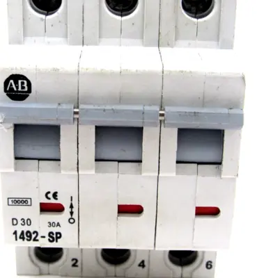 ALLEN BRADLEY 1492-SP3D-300 CIRCUIT BREAKER SERIES C 1492SP3D300 NEW SURPLUS