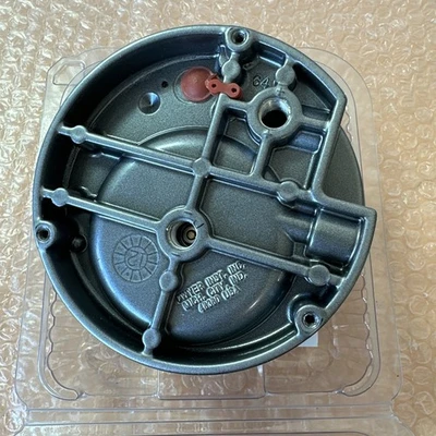NEW Dwyer DP-MAG-B4