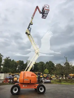 USED 2014 JLG 450AJ II
