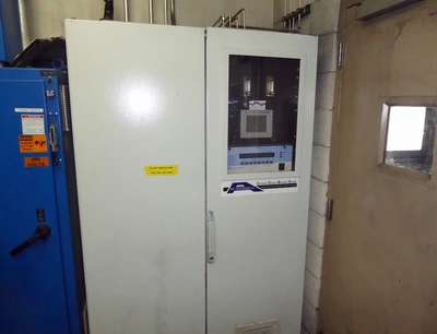 USED 2009 HURST HYB RG