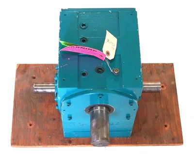 NEW CRANE FERGUSON FD250 GEAR REDUCER RIGHT HAND, 6/2-F150-180