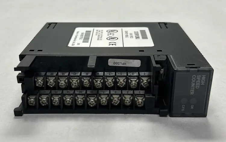 Used GE FANUC IC693APU300 Industrial Controls Ohio US | Surplus Asset Holdings #1235785