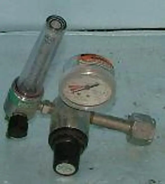 Used VICTOR S261D 200 PSIG MAX INLET NO. MD21133 GAS SERVICE: HYDROGEN Regulators Texas US | Bamko Surplus Process Equipment #933941
