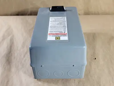 NEW SQUARE D 8911DPSG43V07
