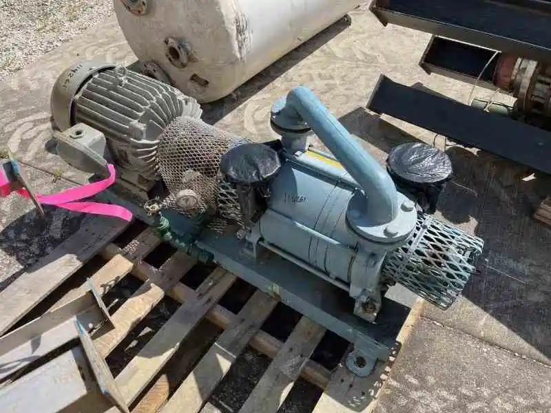 horizontal vacuum pump