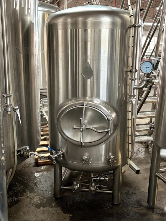 Used _UNKNOWN_ _UNKNOWN_ Fermenters / Bioreactors Indiana US | Brewhouse Equipment Group #1271299