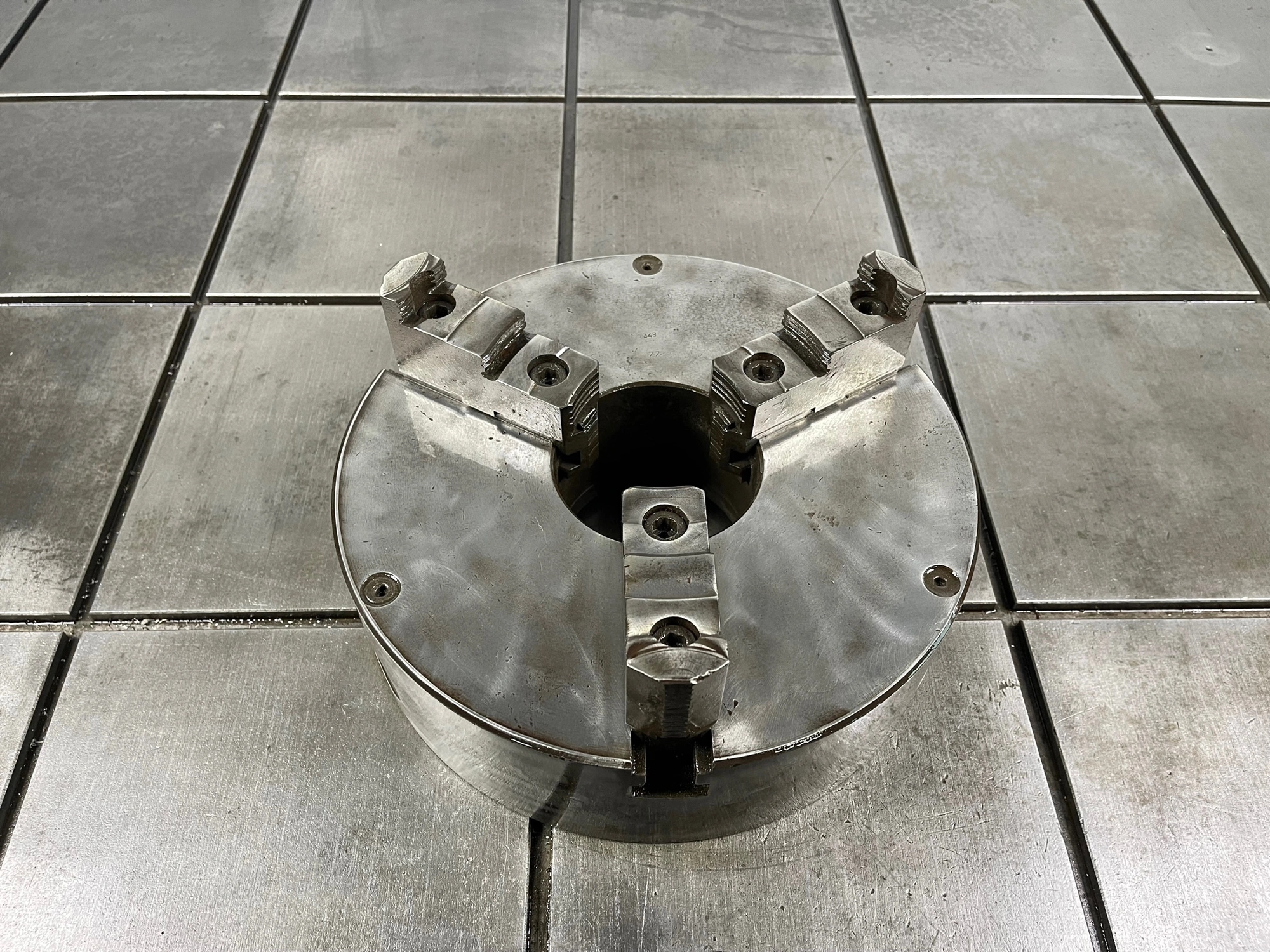 12-1/2" PUUM BISON 3 Jaw Chuck POLAND #6785