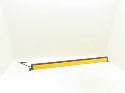 STI 70157-1017 STI MS46-30-870-Q1-X Light Curtain Transmitter 24VDC Input
