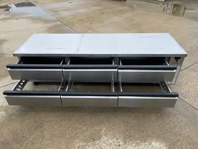Used Silver King Used 97" Silver King SKRCB97HL/CFG Refrigerated 6 Drawer Chef Base - 115V - FG6 Chef Bases Illinois US | Falcon Restaurant Supply #1374309