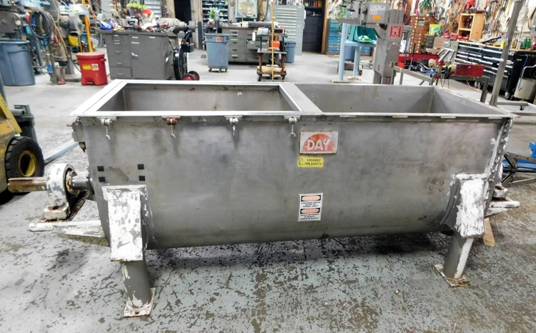 Used JH DAY RIBBON BLENDER D-10 Ribbon Blenders New Jersey US | Champion Trading Corporation #479556