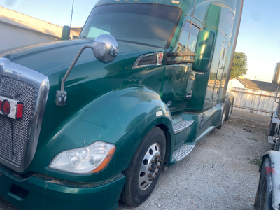 Used 2017 KENWORTH T680 Conventional trucks California US | Revelation Machinery #1259296