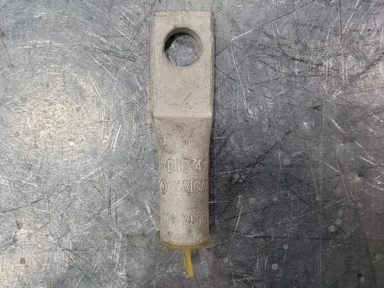 Used BURNDY YAICAI Cable & Wire British Columbia CA | Lenmark #251784