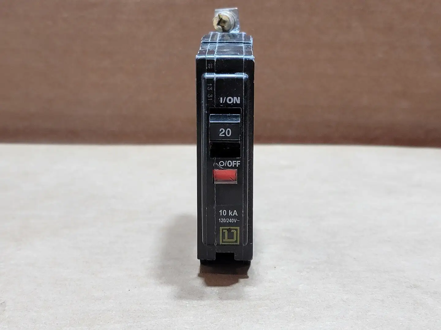 USED SQUARE D DP-4075
