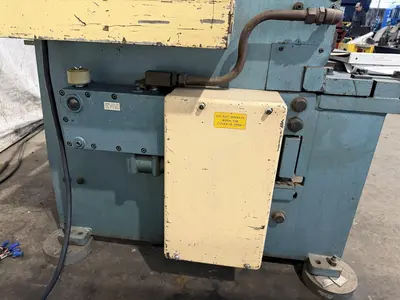 USED 1985 AMADA M-2060