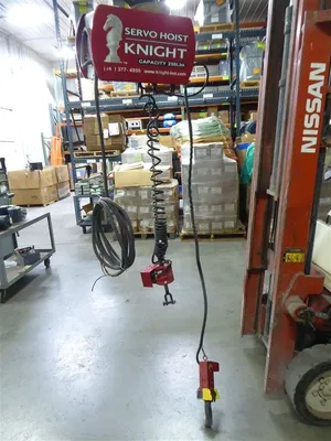 Knight KSH250-2301 Servo Hoist 250 lbs Capacity 230VAC Single Phase Used
