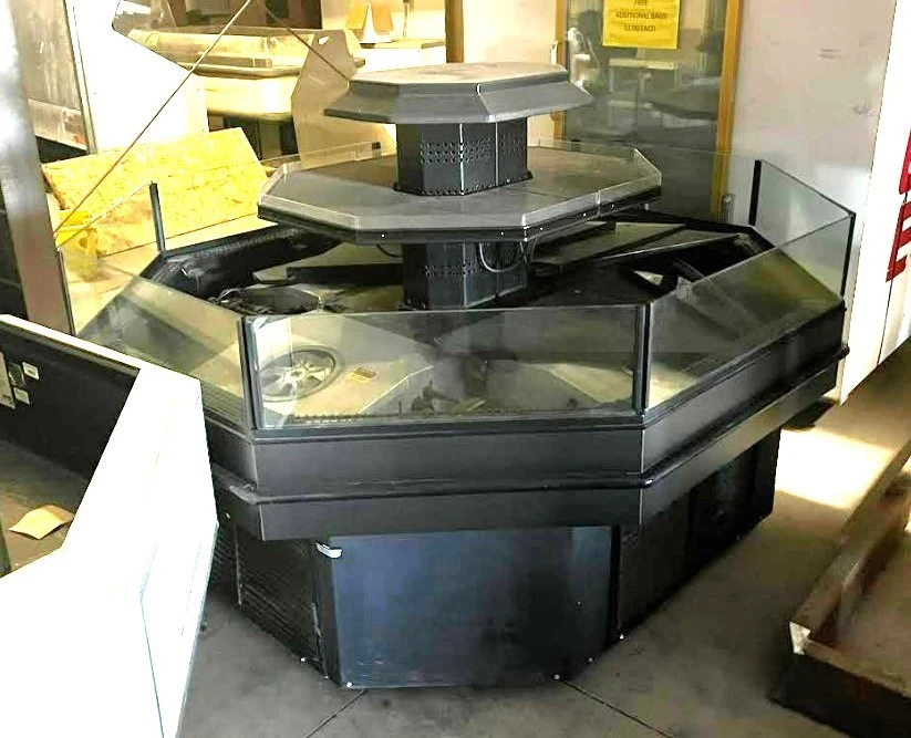 17-0108 Southern CaseArts KPT-02 6’ Compact Self Contained Island Cooler