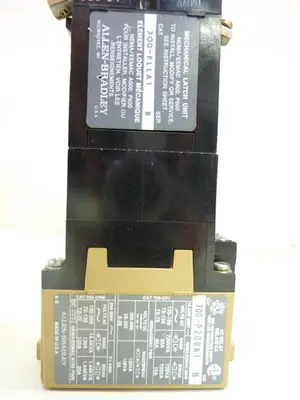 USED ALLEN BRADLEY 700-P200A1 SER B