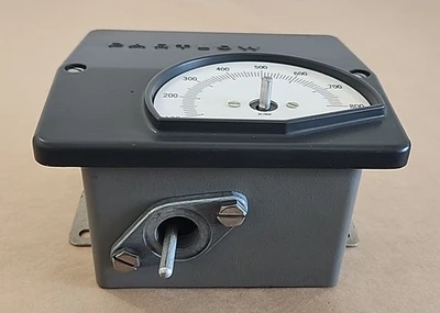 NEW Partlow ZF2