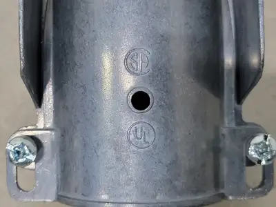 1-1/2" 90 Deg Flex Squeeze Connector (Box of 3)