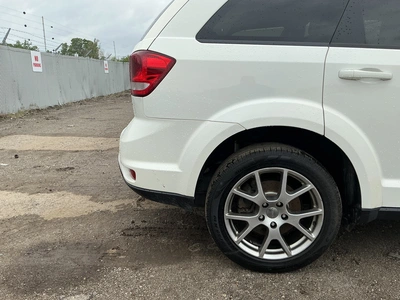 USED 2015 DODGE JOURNEY