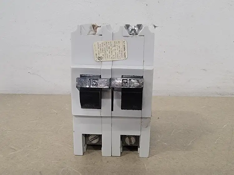 Used FEDERAL PIONEER LL12188 Switchgears British Columbia CA | Lenmark #238827