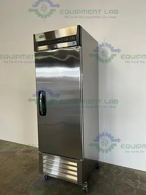 USED NORLAKE R23-S REACH-IN  REFRIGERATOR +4°C 23 CU. FT, 115V