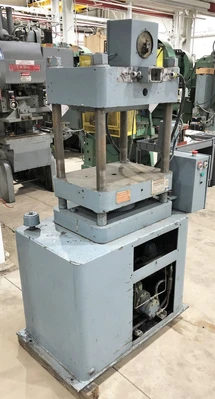 USED WABASH WABASH LABORATORY PRESS