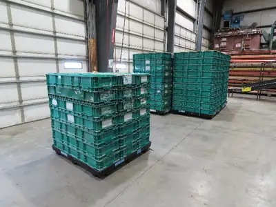 Orbis SO4815-7 Stackable GREEN Plastic Tote Container Bin 48x15x7" Lot of 20