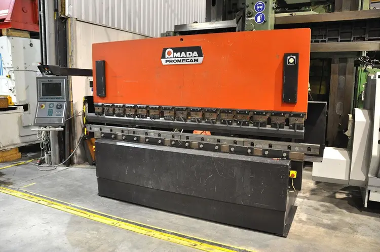 Used AMADA ITPS 125 TON X 3100 MM CNC Press Brakes | Apt International N.V #372961