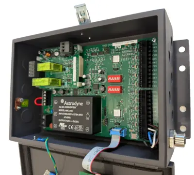 NEW STI MC6AC-0011 SAFETY CONTROLLER 43938-0011 MC60C0011