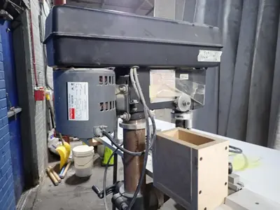 USED DAYTON 3Z917B