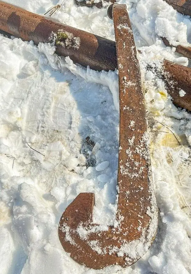 Used MACNOLIA RIGHT-HAND DRILLING TOOL WRENCH (3-3/4" X 52" J-WRENCH) Wrenches Pennsylvania US | East West Machinery & Drilling #1417891