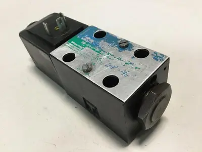 USED VICKERS DG4V-3S-22AL-M-U-H5-60