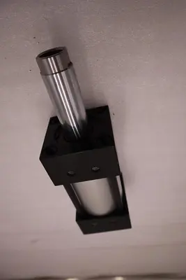 Numatics 640876 Pneumatic Cylinder STOCK H1274A