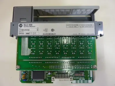 USED ALLEN BRADLEY 1746-OV32 SER C