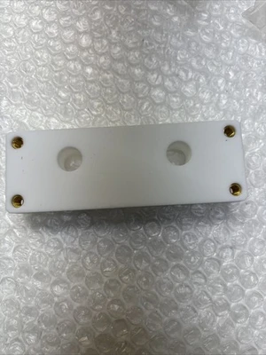 **  New plastic gaskets hole fasteners (QTY Of 4)WE020829-C  5502935228 L-2#