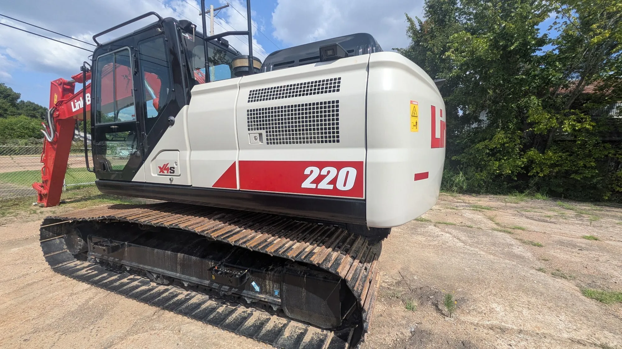 NEW 2025 LINK BELT EXCAVATORS 220 X4S