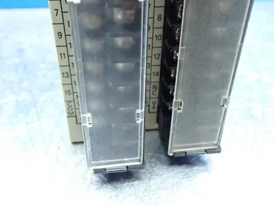 Used OMRON C200HOD212 Input / Output Modules | HGR 24 #733520
